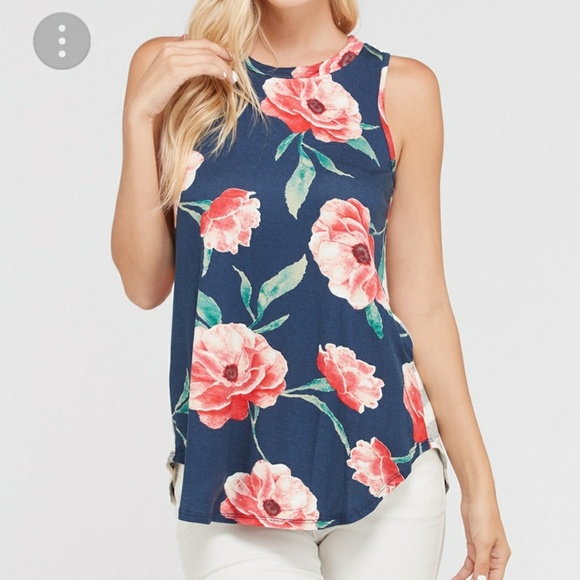 New Viamor top - Picture 3 of 3